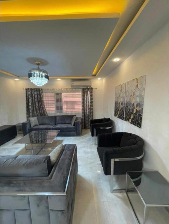 Appartement Luxe Idealement Situe A Дакар Екстериор снимка