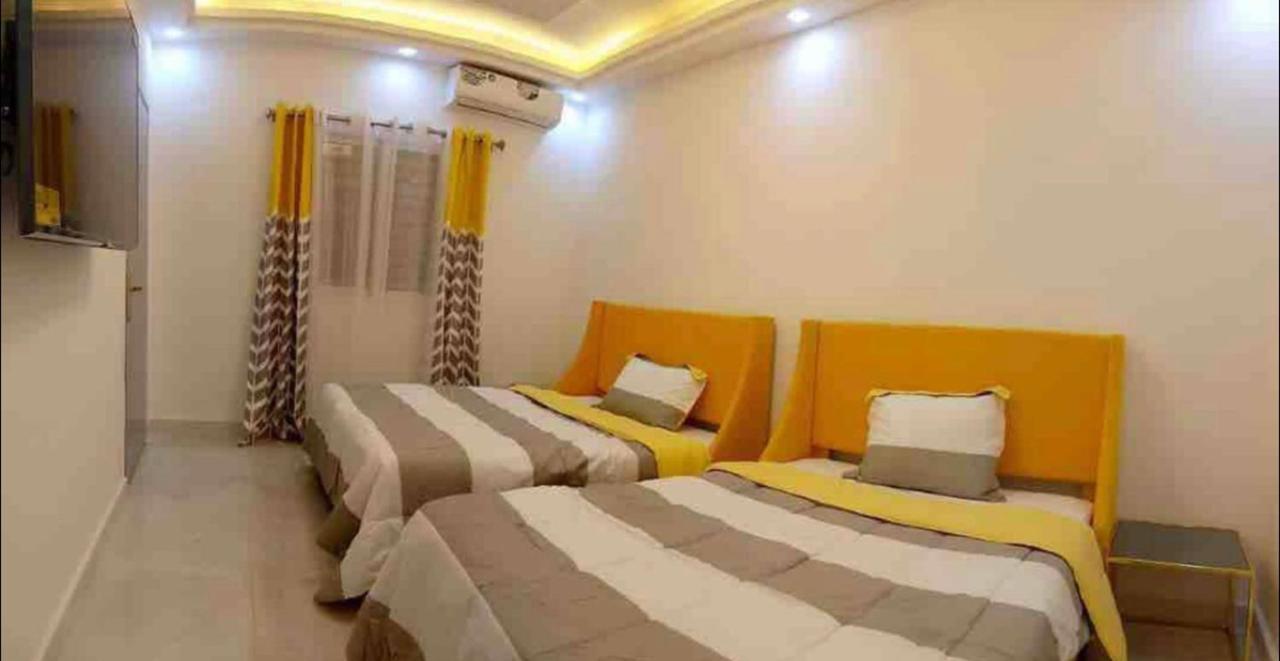 Appartement Luxe Idealement Situe A Дакар Екстериор снимка